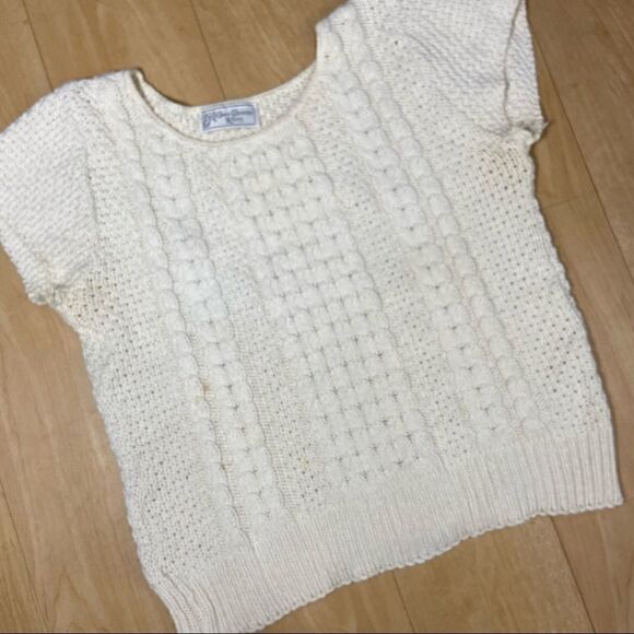 Vintage Cerulean Ivory / off white Short Sleeved Cross Country Knits Sweater - Picture 9 of 15